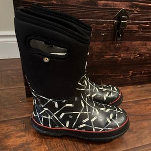 Classic Hockey Bogs kids size 4